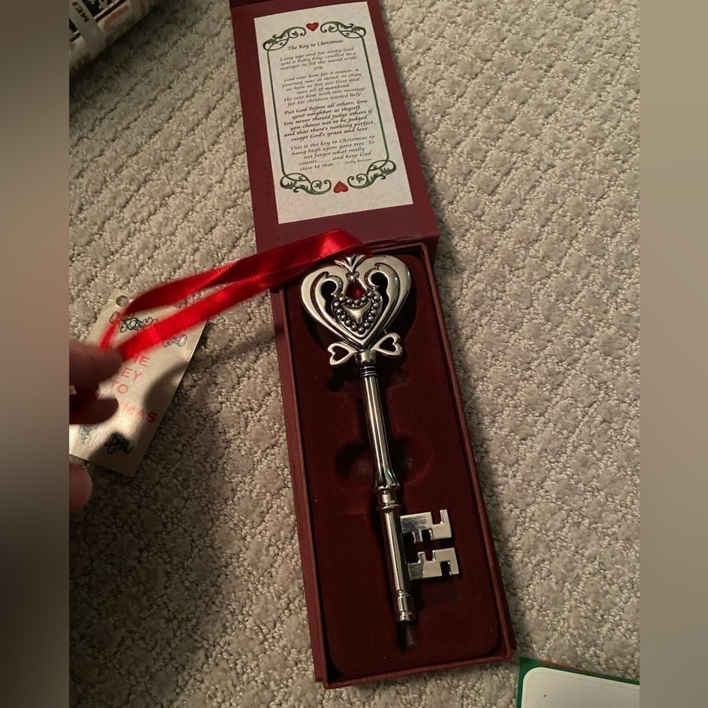 The Key To Christmas ornament/decoration and gift box with saying
